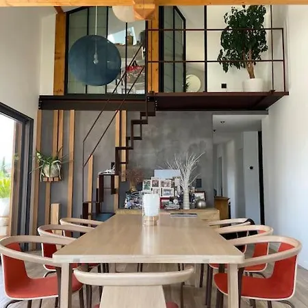 Maison Contemporaine, Piscine Chauffee Villa *